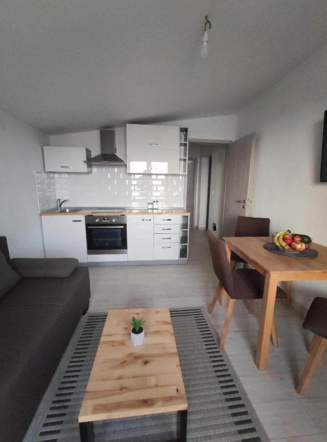 Appartement Matej 3 à Zadar Extérieur photo