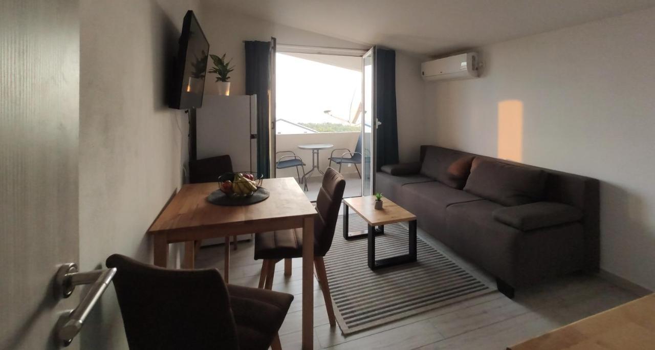 Appartement Matej 3 à Zadar Extérieur photo