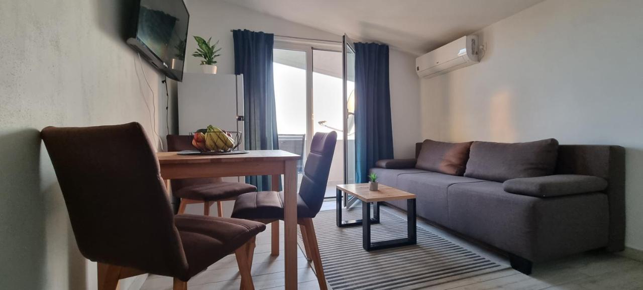 Appartement Matej 3 à Zadar Extérieur photo