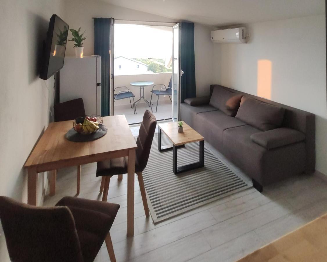 Appartement Matej 3 à Zadar Extérieur photo