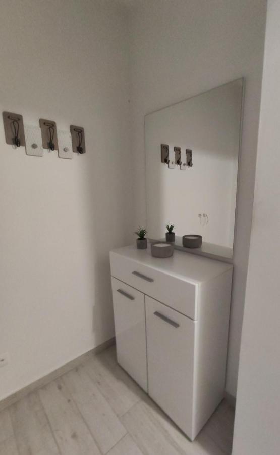 Appartement Matej 3 à Zadar Extérieur photo