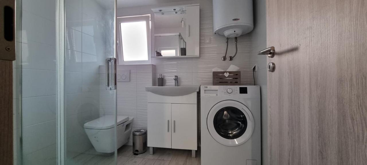 Appartement Matej 3 à Zadar Extérieur photo